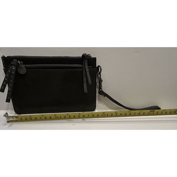 Lucky Brand Wristlet w/ Credit Card Holder Insert  7 1/4 x 4 3/4 inches PREOWNED - Picture 16 of 16